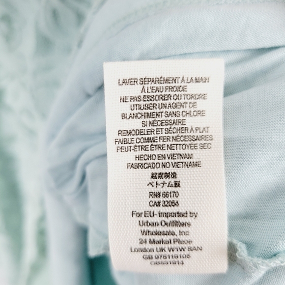 Free people mint green miles of lace dress size xs - Picture 10 of 10